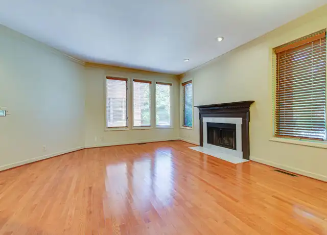 Property at 2110 Portland Ave #101, Nashville, TN, 37212, 2 beds, 2 baths, [object Object]