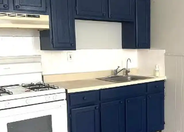 Property at 529 4th St Unit 3L, Newark, NJ, 07107, 2 beds, 1 bath, [object Object]