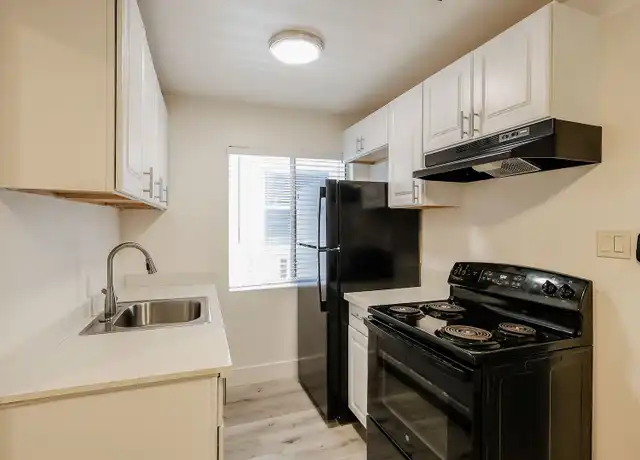 Property at 1408 G St Unit 1408 2, Sacramento, CA, 95814, 0 beds, 1 bath, [object Object]