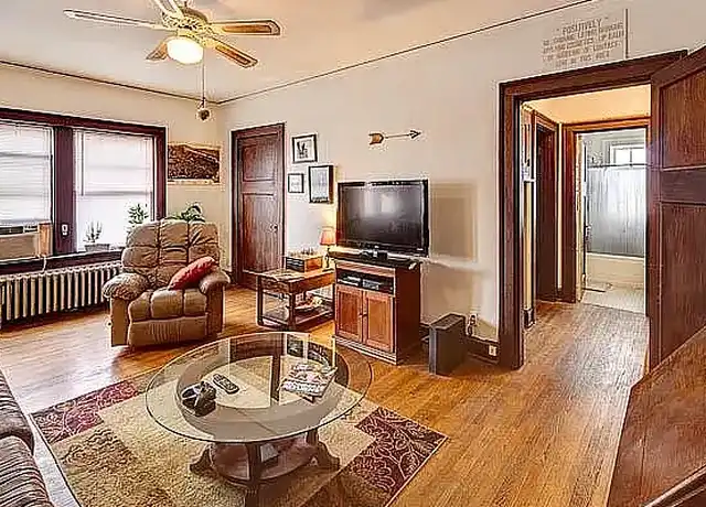 Property at 320 High St, Chattanooga, TN, 37403, 1 bed, 1 bath, [object Object]