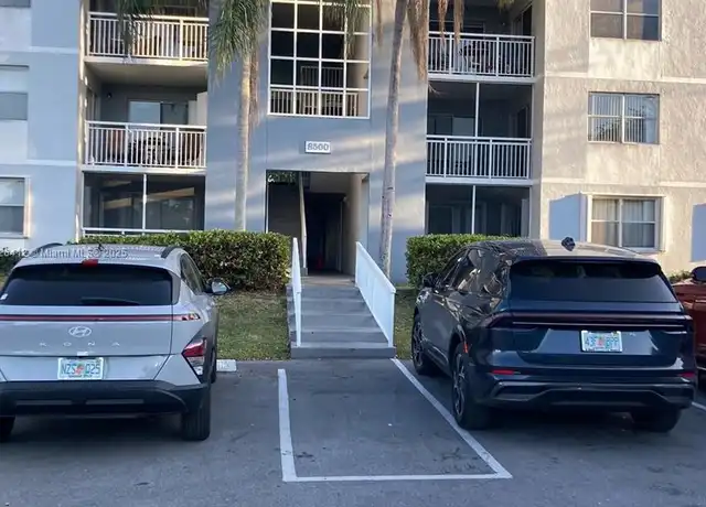 Property at 8500 SW 212th St #205, Cutler Bay, FL, 33189, 1 bed, 1 bath, [object Object]