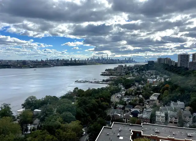 Property at 100 Old Palisade Rd #2509, Fort Lee, NJ, 07024, 1 bed, 1.5 baths, [object Object]