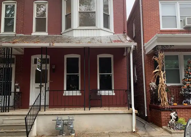 Property at 609 Wallace St Unit 2, York, PA, 17403, 3 beds, 1 bath, [object Object]