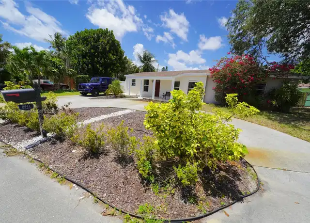 Property at 6941 Boston Dr, Lake Worth, FL, 33462, 3 beds, 2 baths, [object Object]