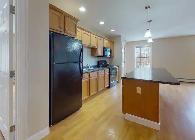 Property at Golden Heights - 27 Chicopee Ln, Biddeford, ME, 04005, 2 beds, 1 bath, [object Object]