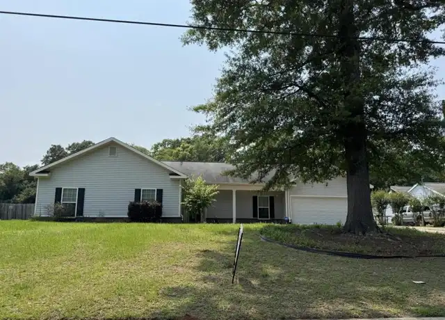 Property at 105 Wake Forest Dr, Warner Robins, GA, 31093, 3 beds, 2 baths, [object Object]