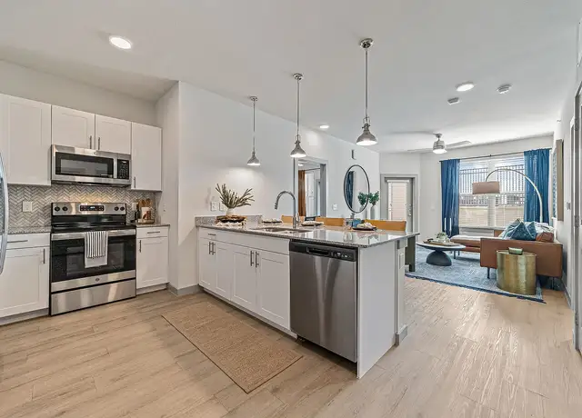 Photo of 100 E Main St, Lewisville, TX 75057