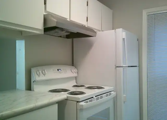 Property at 110283 Village Rd #83, Chaska, MN, 55318, 1 bed, 1 bath, [object Object]