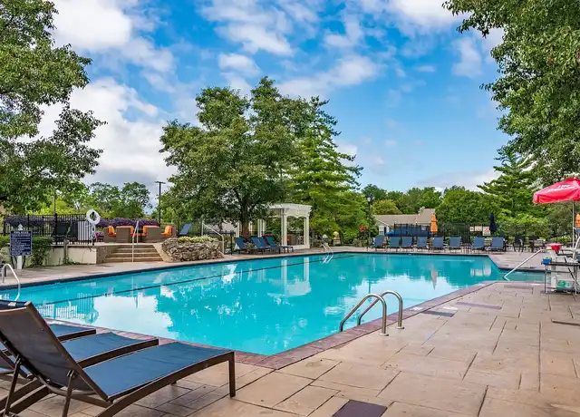 Property at Indian Creek Apartments and Townhomes - 5701 Kugler Mill Rd, Cincinnati, OH, 45236, 1-2 bed, 1-2.5 bath, [object Object]