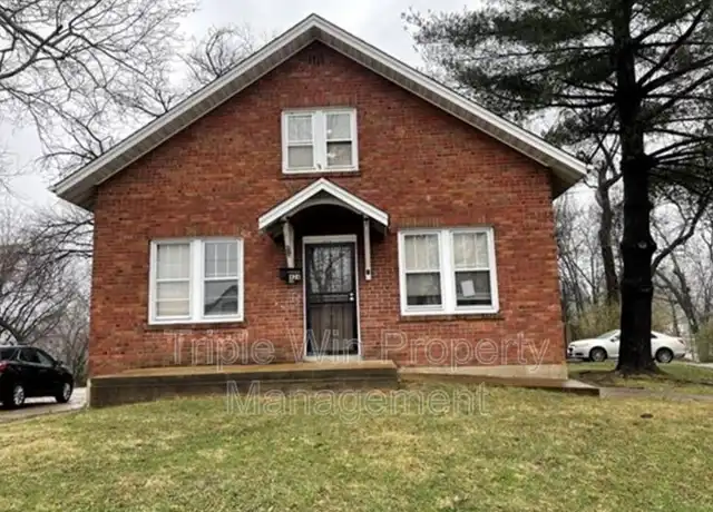 Property at 424 Abston Ave, Saint Louis, MO, 63135, 3 beds, 2 baths, [object Object]