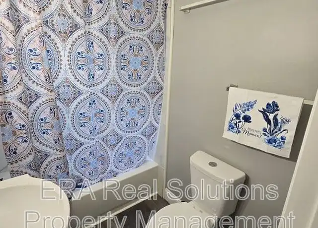 Property at 1496 E 22nd Ave, Columbus, OH, 43211, 2 beds, 1 bath, [object Object]