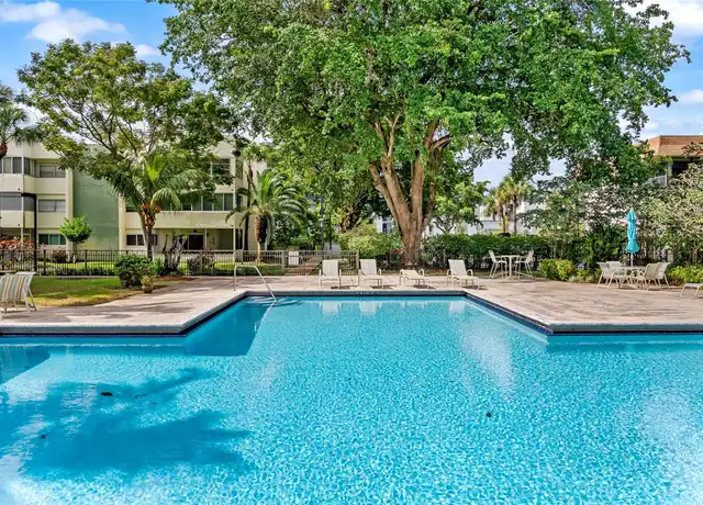 Property at 6075 N Sabal Palm Blvd, Tamarac, FL, 33319, 2 beds, 2 baths, [object Object]