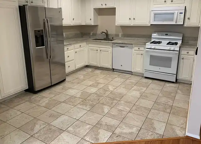 Property at Doran Place - 729 E Doran St, Glendale, CA, 91206, 1 bed, 1 bath, [object Object]
