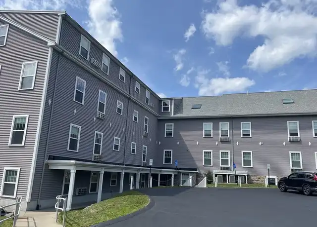 Property at 68 Spring St Unit 202, Mansfield, MA, 02048, 1 bed, 1 bath, [object Object]