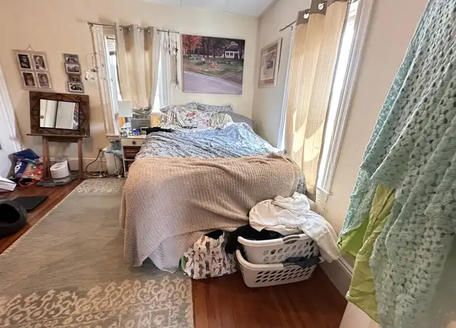Property at 142 Pearl St Unit 2R, Somerville, MA, 02145, 2 beds, 1 bath, [object Object]