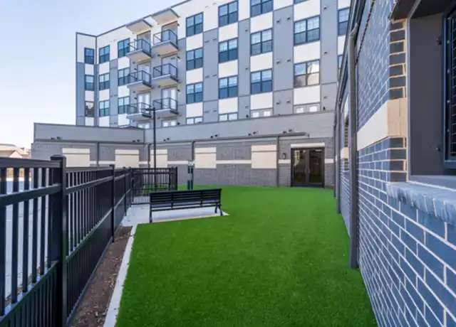 Property at 415 E Highland Mall Blvd Unit A3-04, Austin, TX, 78752, 1 bed, 1 bath, [object Object]