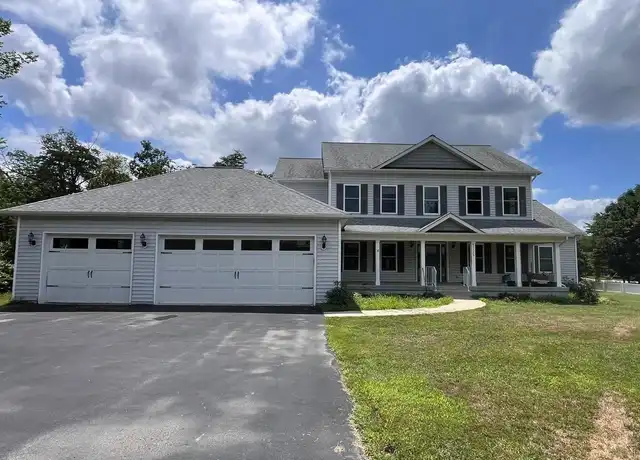 Property at 43358 Mountain View Dr, Chantilly, VA, 20152, 4 beds, 3.5 baths, [object Object]