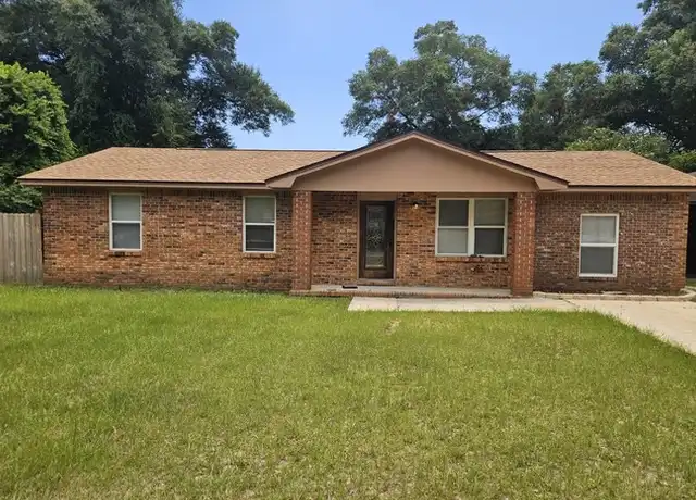 Property at 6207 Glenwood Dr, Milton, FL, 32583, 4 beds, 2 baths, [object Object]