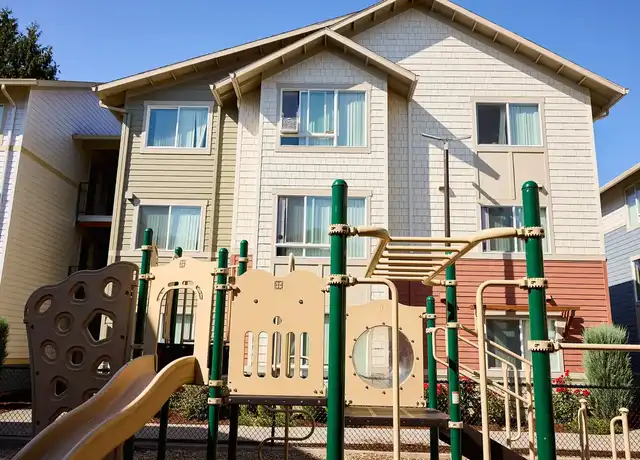 Property at Fern Grove Apartments - 14232 E Burnside St, Portland, OR, 97233, 3 beds, 1 bath, [object Object]