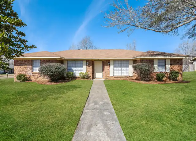 Property at 112 Easthaven Dr, Clinton, MS, 39056, 3 beds, 2 baths, [object Object]