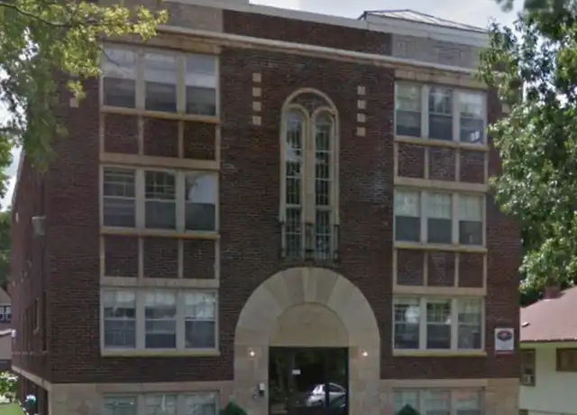 Property at 2040 Grand Ave Unit B1, St Paul, MN, 55105, 2 beds, 1 bath, [object Object]