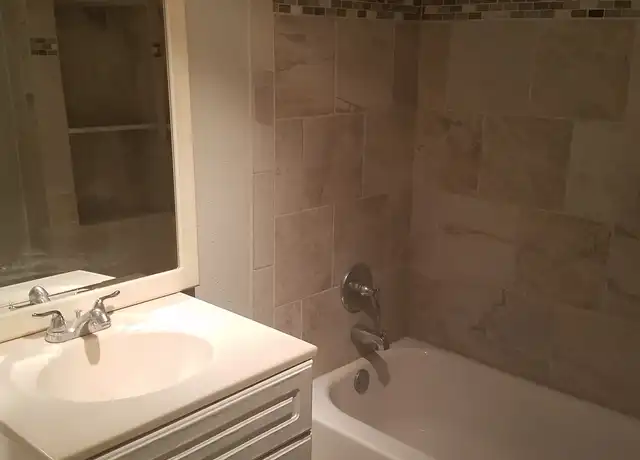 Property at 810 4th Ave NW, Rochester, MN, 55901, 4 beds, 2 baths, [object Object]