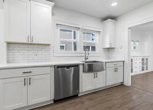 Property at 6541 SE 89th Ave Unit A, Portland, OR, 97266, 4 beds, 2 baths, [object Object]