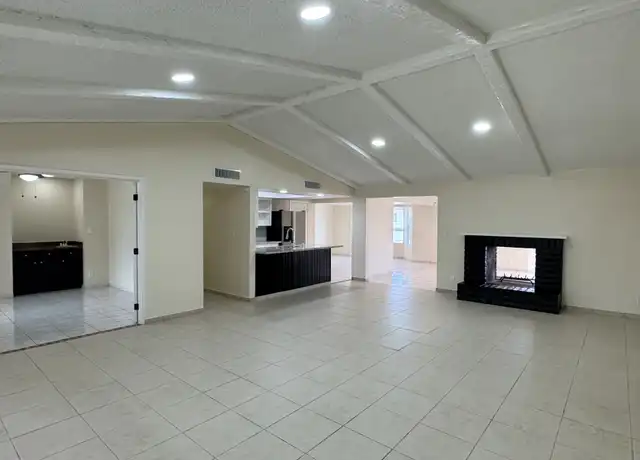Property at 5502 W Frier Dr, Glendale, AZ, 85301, 4 beds, 3 baths, [object Object]