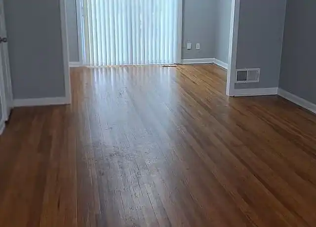 Property at Edgemoor Townhomes - 5523 Plaza Ln, Wichita, KS, 67208, 2-3 beds, 1.5 baths, [object Object]