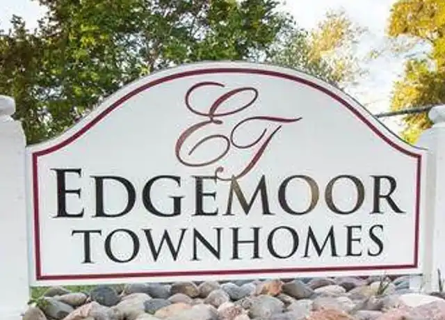 Property at Edgemoor Townhomes - 5523 Plaza Ln, Wichita, KS, 67208, 2-3 beds, 1-1.5 bath, [object Object]