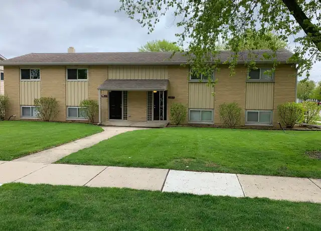 Property at 1839 Root St, Crest Hill, IL, 60403, 3 beds, 1.5 baths, [object Object]