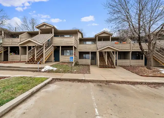 Property at Briarcliff Point Studios - 209 NE 40th Ter, Kansas City, MO, 64116, 0 beds, 1 bath, [object Object]