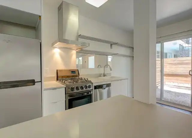 Property at 653 Silver Lake Blvd Unit 02, Los Angeles, CA, 90026, 1 bed, 1 bath, [object Object]