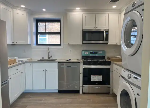 Property at 162 2nd St Unit 1, Mineola, NY, 11501, 2 beds, 1 bath, [object Object]