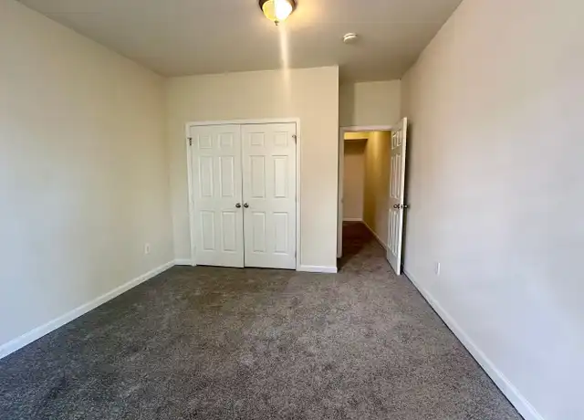 Property at 1805 N Calvert St Unit 3, Baltimore, MD, 21202, 2 beds, 1 bath, [object Object]