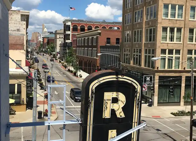 Property at 701 Madison Ave Unit 705 3, Covington, KY, 41011, 1 bed, 1 bath, [object Object]