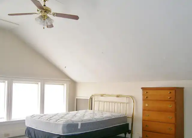 Property at 514 E Buffalo St Unit 3, Ithaca, NY, 14850, 1 bed, 1 bath, [object Object]