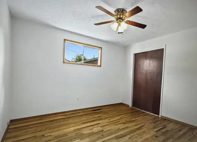 Property at 1420 N Mesa Rd, Spokane Valley, WA, 99212, 3 beds, 2 baths, [object Object]