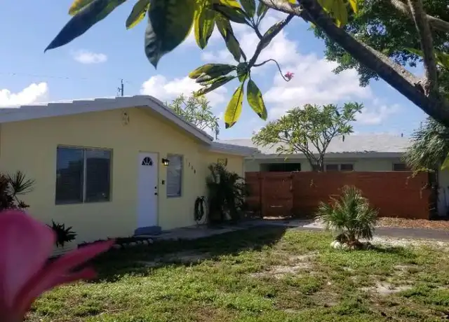 Property at 1340 SE 2nd St, Deerfield Beach, FL, 33441, 3 beds, 1 bath, [object Object]