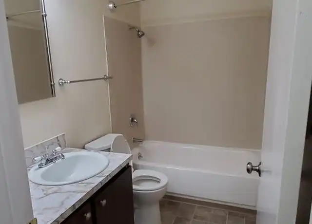 Property at 3535 27th Pl W Unit 416, Seattle, WA, 98199, 1 bed, 1 bath, [object Object]