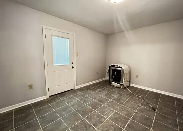 Property at 7123 Meadow Park Avennue, Baton Rouge, LA, 70810, 3 beds, 2 baths, [object Object]