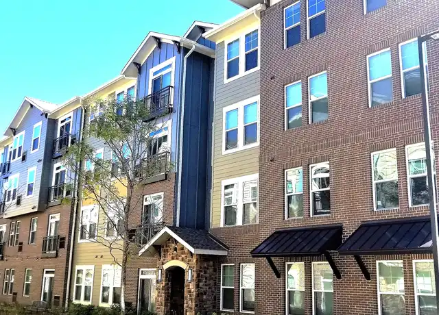 Property at 700 E Algonquin Rd Unit 2212, Schaumburg, IL, 60173, 1 bed, 1 bath, [object Object]