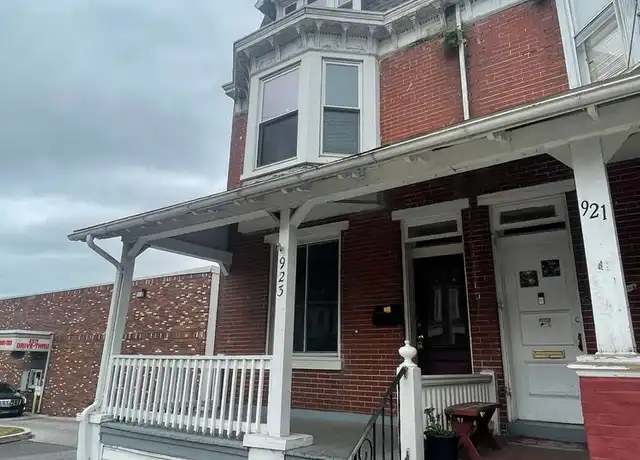 Property at 923 W Princess St, York, PA, 17401, 5 beds, 1 bath, [object Object]