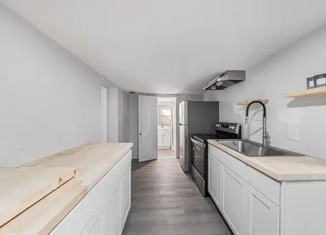 Property at 2324 15th Ave S, St Petersburg, FL, 33712, 1 bed, 1 bath, [object Object]