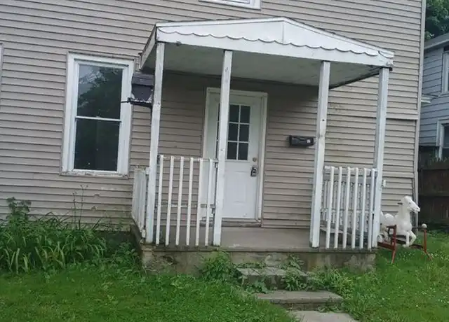 Property at 42 E Cayuga St, Oswego, NY, 13126, 4 beds, 1 bath, [object Object]
