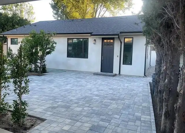 Property at 5945 Matilija Ave, Van Nuys, CA, 91401, 3 beds, 2 baths, [object Object]
