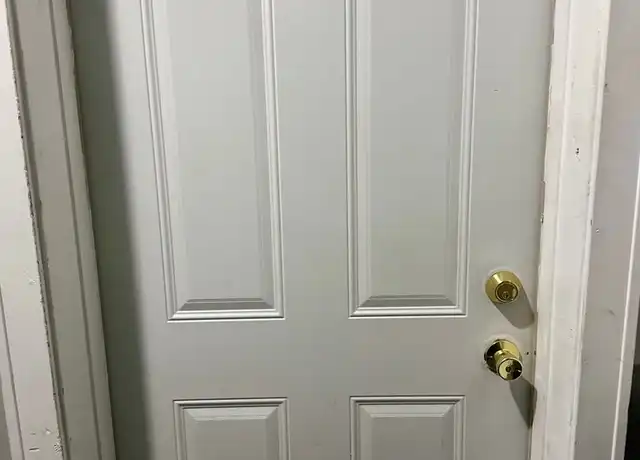 Property at 601 Delaware St Unit 601 Delaware 2S, Gary, IN, 46402, 2 beds, 1 bath, [object Object]