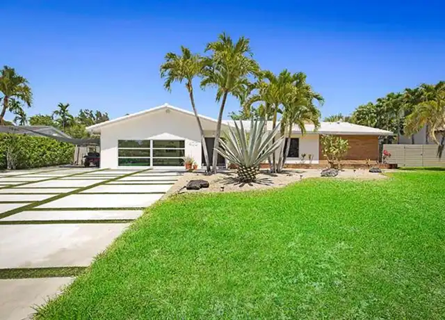 Property at 400 NW 6th Ave, Boca Raton, FL, 33432, 4 beds, 3 baths, [object Object]