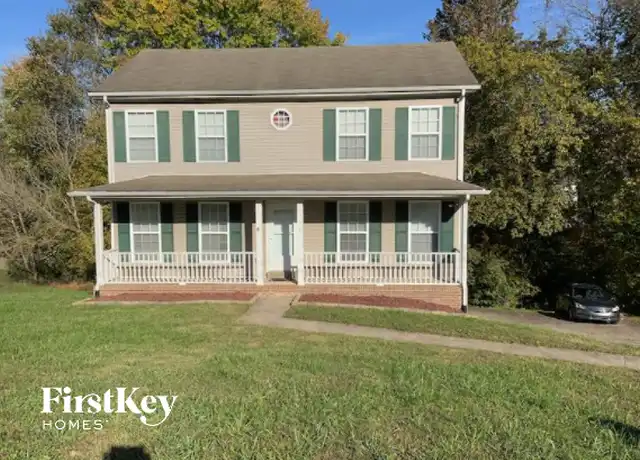 Property at 914 Hedge Apple Dr, Clarksville, TN, 37040, 3 beds, 2.5 baths, [object Object]