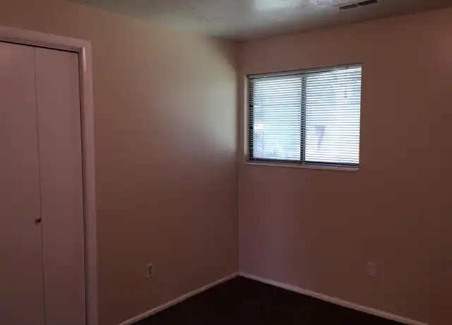 Property at 947 Canyon Rd #2, Ogden, UT, 84404, 3 beds, 1.5 baths, [object Object]